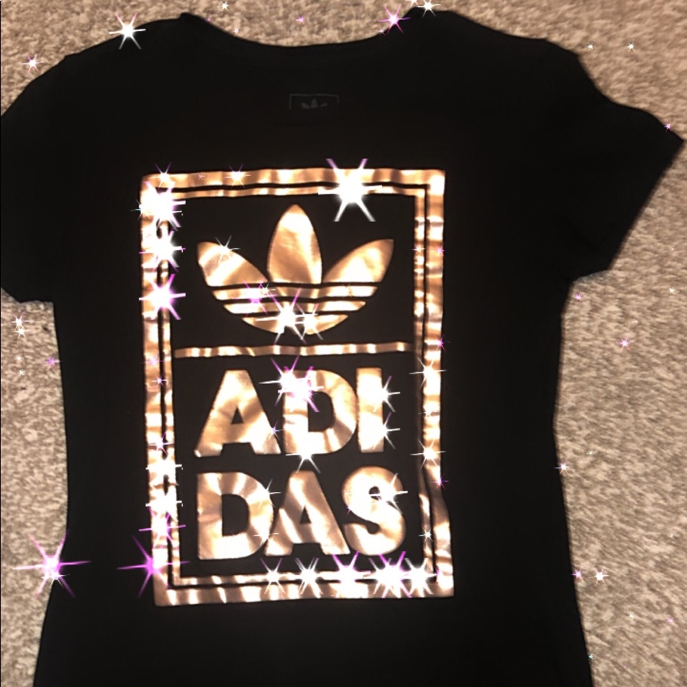 ✨rose gold logo adidas tee✨
